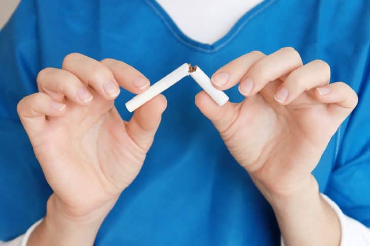 Отказ от курения облегчит текущее состояние и поможет избежать осложнений Отказ от курения облегчит текущее состояние и поможет избежать осложнений